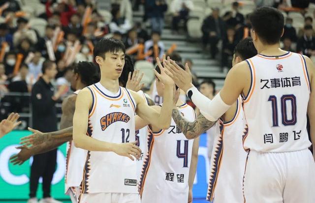 澳门新葡京娱乐城官网_上海久事CBA击败天津先行者王哲林内线统治的简单介绍